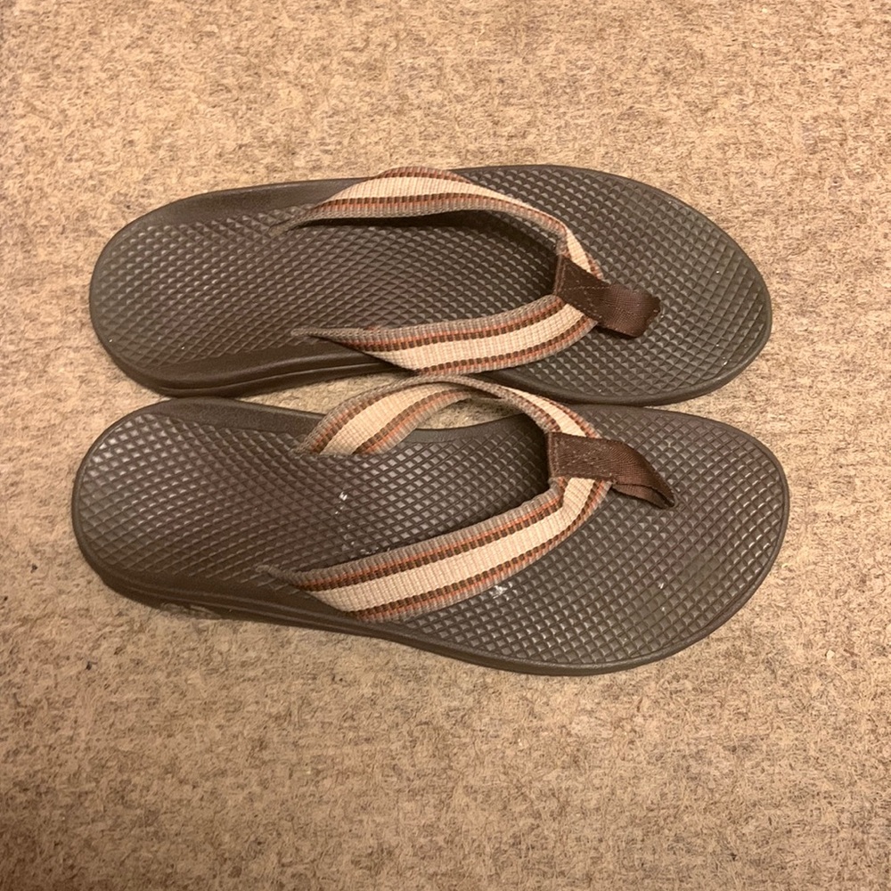 Women's Chaco flip flops